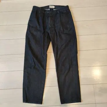 STILL BY HAND 다크 블루 데님 팬츠 44