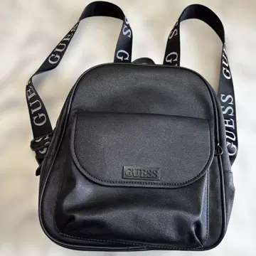 GUESS 블랙 백팩 백팩