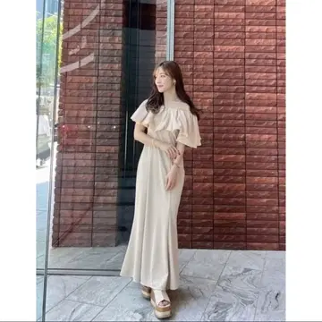 COCO DEAL 오휘 숄 벌룬 케이프 컷 원피스