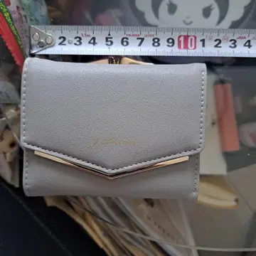 그레이 3단 폴더형 지갑 카드 슬롯 포함