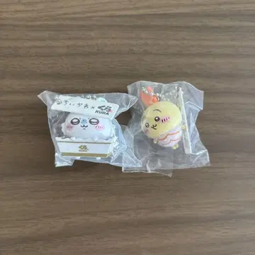 치이카와 쿠라스시 피규어 모몽가 & 토끼 세트