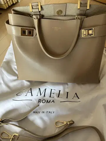 CAMELIA ROMA 까멜리아 로마 가죽 핸드백