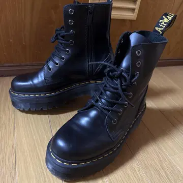 Dr. Martens Jadon 6 UK 블랙 통굽 부츠