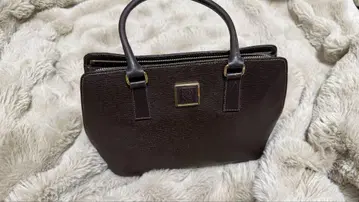 NINA RICCI 다크 브라운 지퍼 핸드백