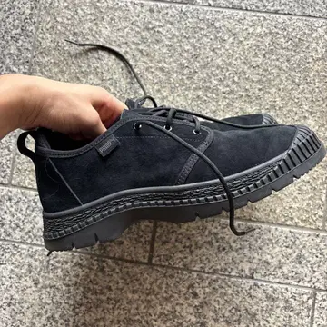 푸마 스웨이드 스니커즈 로퍼