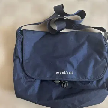 mont-bell 메신저 백 네이비