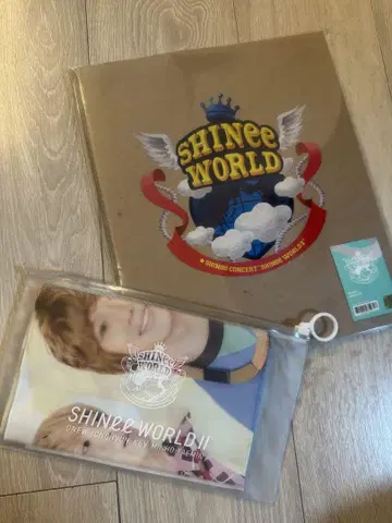 SHINee WORLD II 서울 팜플렛 타월 세트