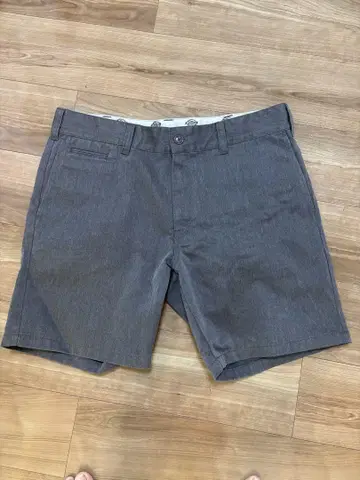 Mr.gentleman x Dickies 하프 팬츠