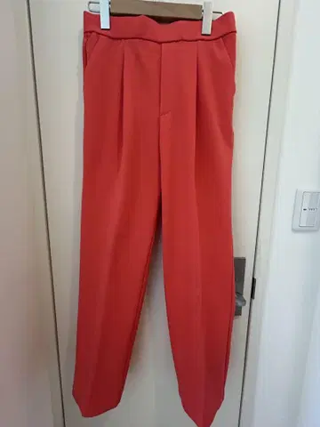엘루라 오렌지 플리츠 팬츠 허리밴딩