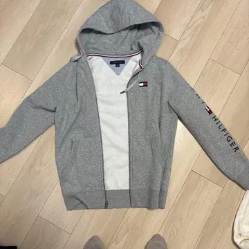 TOMMY HILFIGER 후드 부착 후드티 S/P 그레이