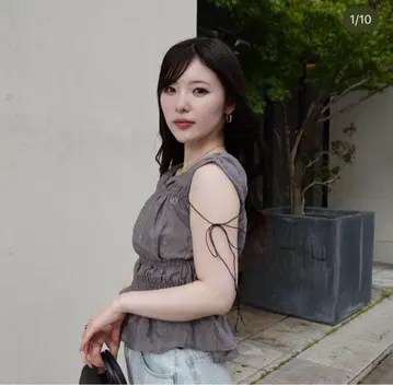 SENEE 셔링 블라우스