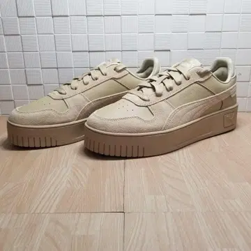 [새상품 배송비 포함] 푸마 PUMA 칼리나 스트릿 SD