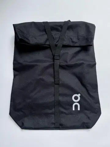 On 온 롤 탑 백팩
