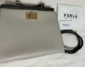 새상품급 FURLA 훌라 핸드백 M Perla P