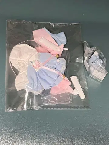달이 뜨는 시간 아웃핏 행운
