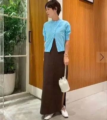 투모로우랜드 CABaN 캐번 가디건 반팔 가디건