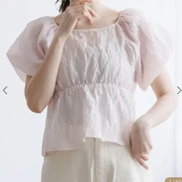 플라워 파피용 퍼프 블라우스