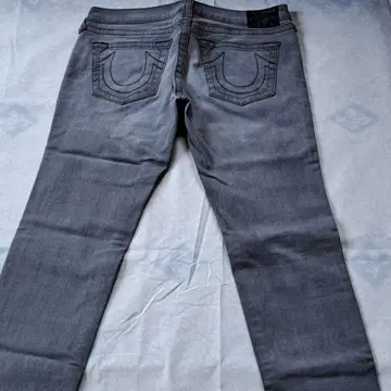 True Religion 그레이 슬림핏 데님