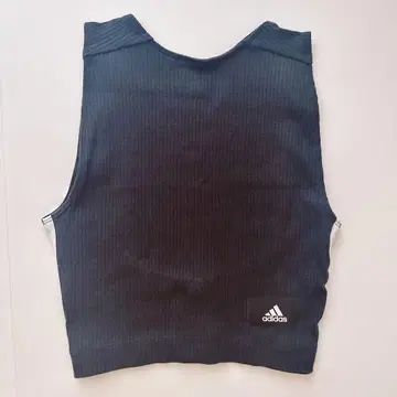 adidas 등 트임 크롭 탱크탑 XS