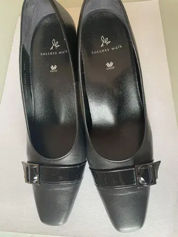 success walk 블랙 스퀘어토 펌프스 24.5cm 새상품급
