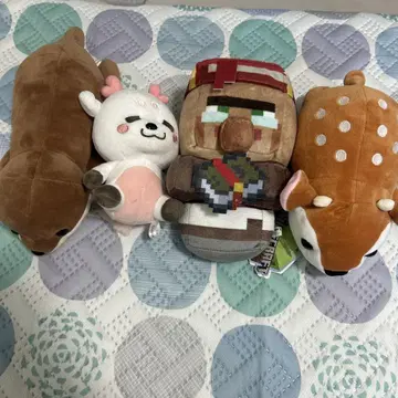 귀여운 봉제 인형 세트