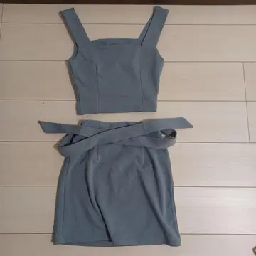 포에브리 셋업 탱크탑과 스커트