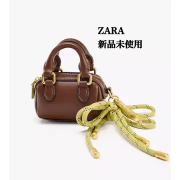 완판템 ZARA 미니 시티 백참 택 포함 새상품 브라운