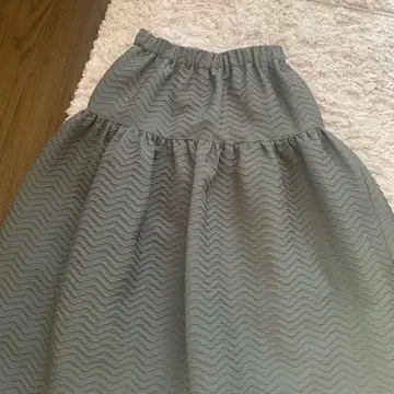 BLENHEIM 플레어 스커트