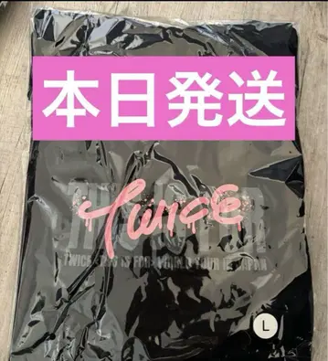 twice 허벅지 티셔츠