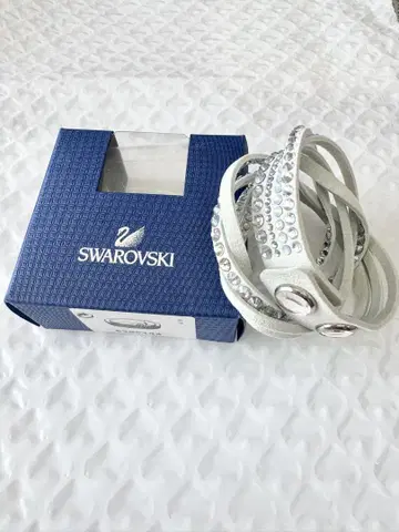 Swarovski 화이트 크리스탈 팔찌