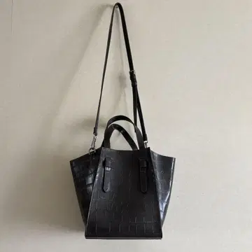 아르테미스 바이 다이애나 핸드백 숄더백