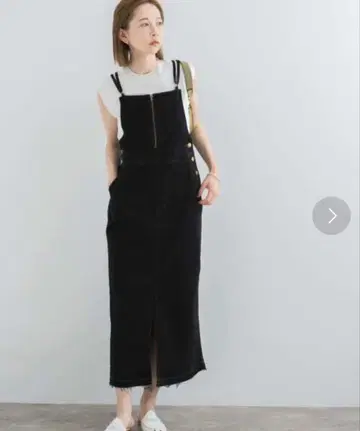 Lee x ROSSO FRONT ZIP JUMPER SKIRT 블랙