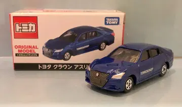 TAKARATOMY 토미카샵 오리지널 토미카 도요타 크라운 아스