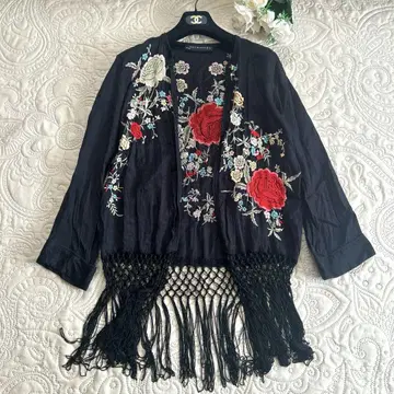 ZARA 자라 우먼 자수 가운 가디건 프린지