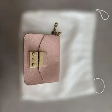 훌라 메트로폴리스
