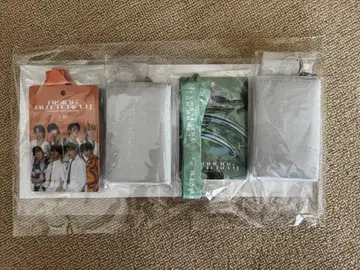 FANTASTICS 업그레 프리미엄 굿즈