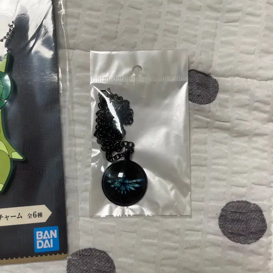 The Legend of Zelda merchandise. (Keyring, badge, necklace) #젤다의전설,#제일복권,# 젤다의전설제일복권,#코로그 on Bunjang Global Site.