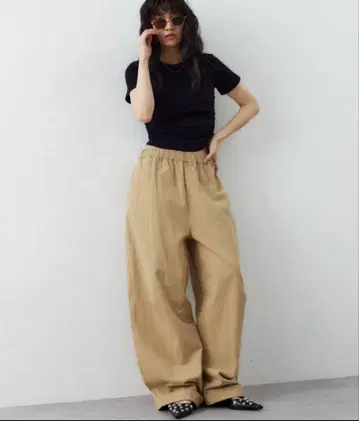 HANNE 롤업 카프 팬츠 M 사이즈