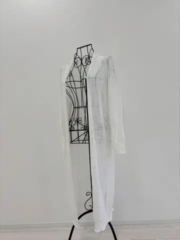 NUONE 화이트 가디건