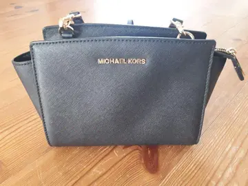 MICHAEL KORS 블랙 숄더백