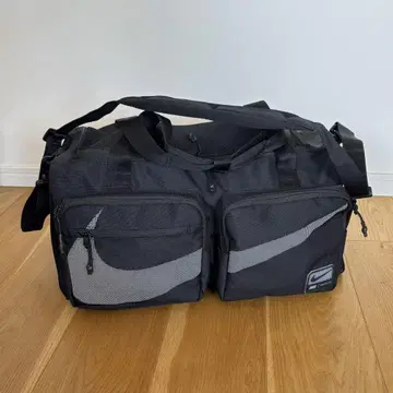 Nike 보스턴 백 블랙