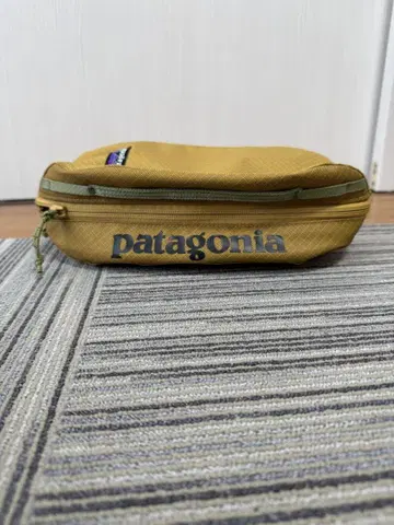 patagonia 블랙홀 큐브 3L