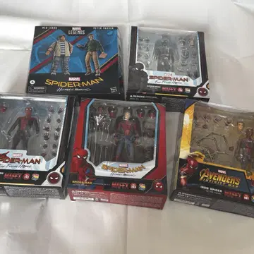 MAFEX 스파이더맨 액션 피규어 세트