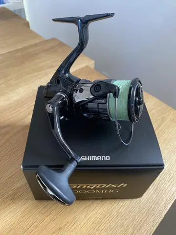 SHIMANO Vanquish 3000MHG 스피닝 릴