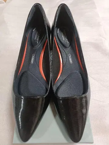 ROCKPORT Total Motion 블랙 24cm 펌프스