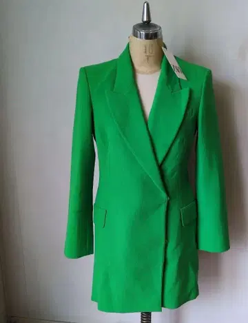 택 포함 새상품 ZARA 테일러드 자켓 M 그린