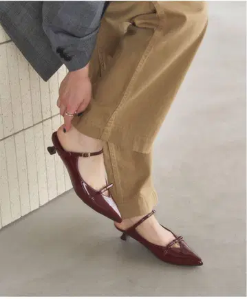 Le talon 3.5cm 리본 스트랩 뮬