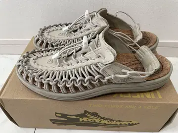 KEEN 킨 유니크 2 컨버터블 UNEEK 2 27.0cm