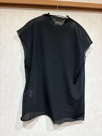 PLST 시스루 탑