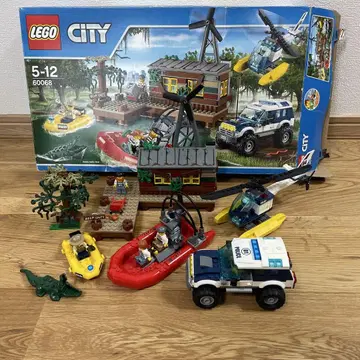 LEGO 60068 늪지 아지트
